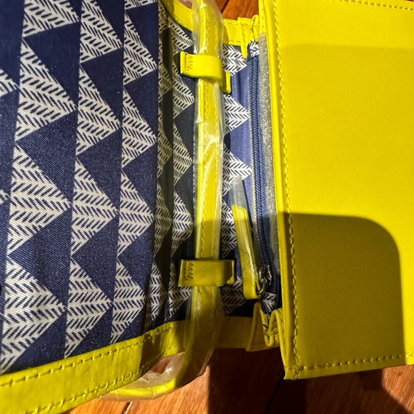 Sidekick - yellow, new purse - Picture 7 of 8